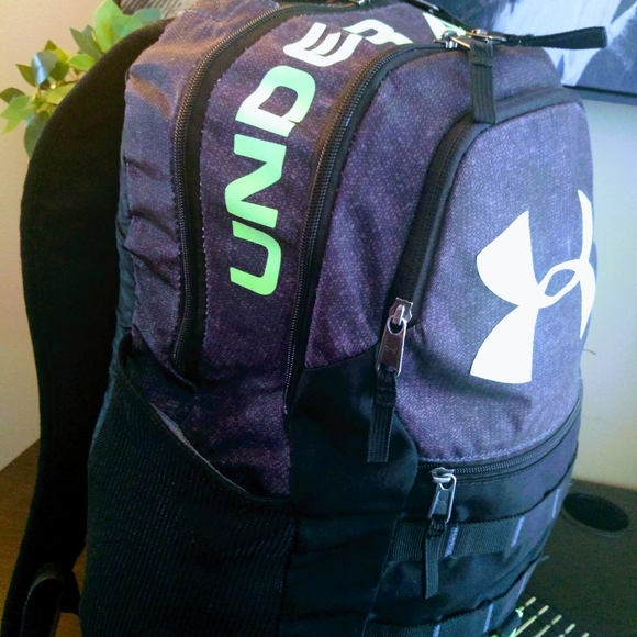 Under Armour Backpack - Picture 6 of 10